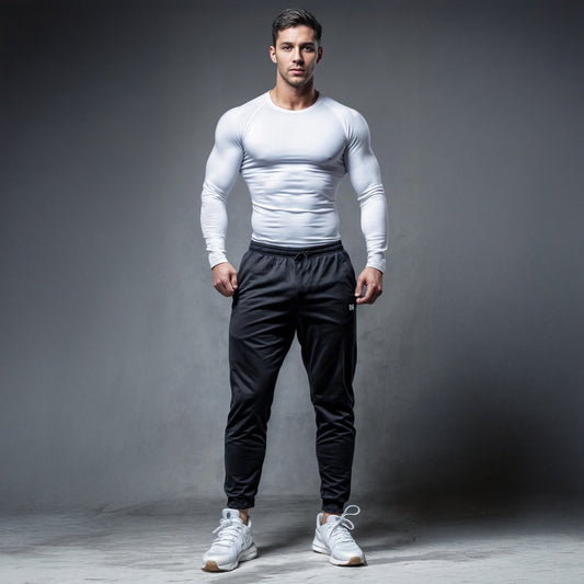 ESSENTIAL  SWEATPANTS.